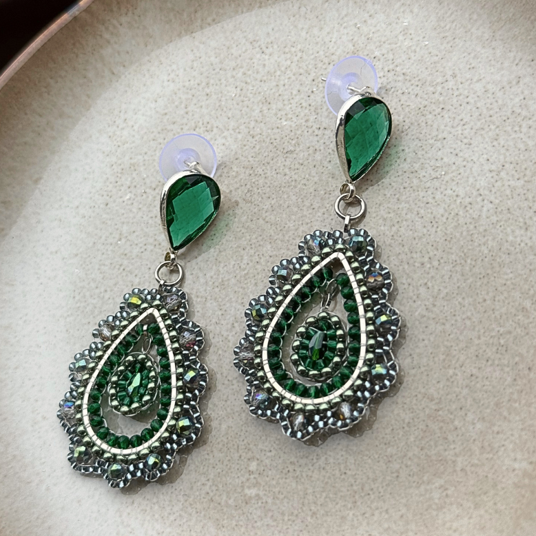 Emerald Teardrop
